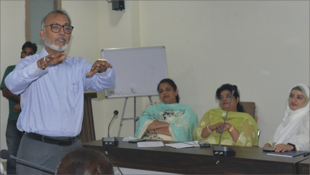 DAV University