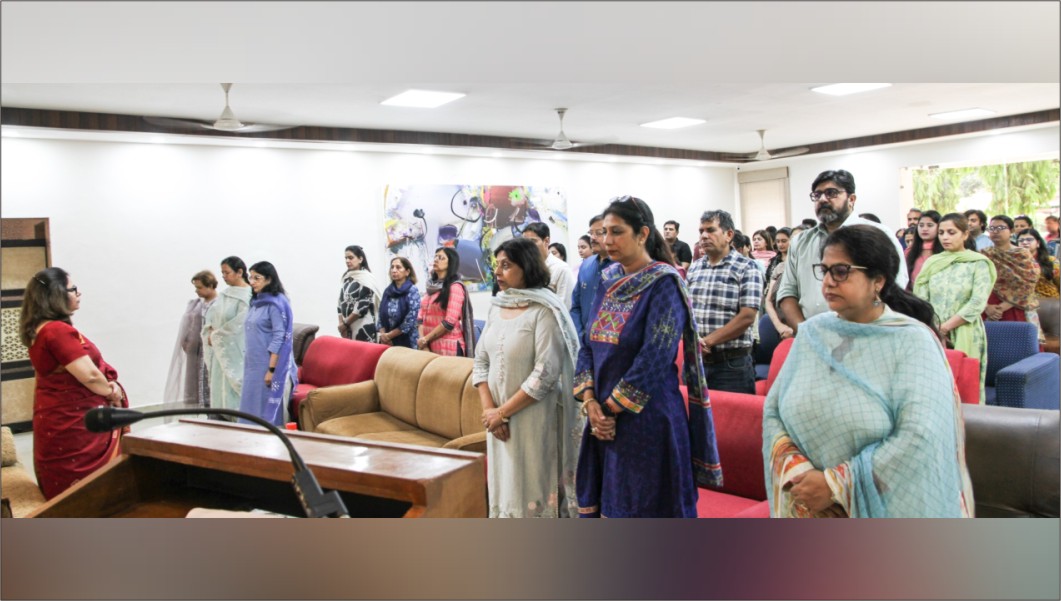 Apeejay College