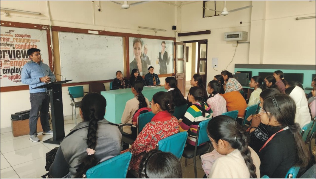 PCM S. D. College for Women