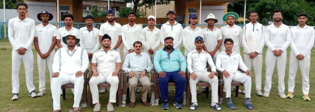 ਹੁਸ਼ਿਆਰਪੁਰ ਦੀ ਟੀਮ