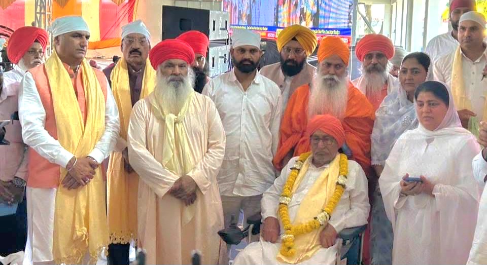 ਸੰਤ ਬਾਬਾ ਪ੍ਰੀਤਮ ਦਾਸ