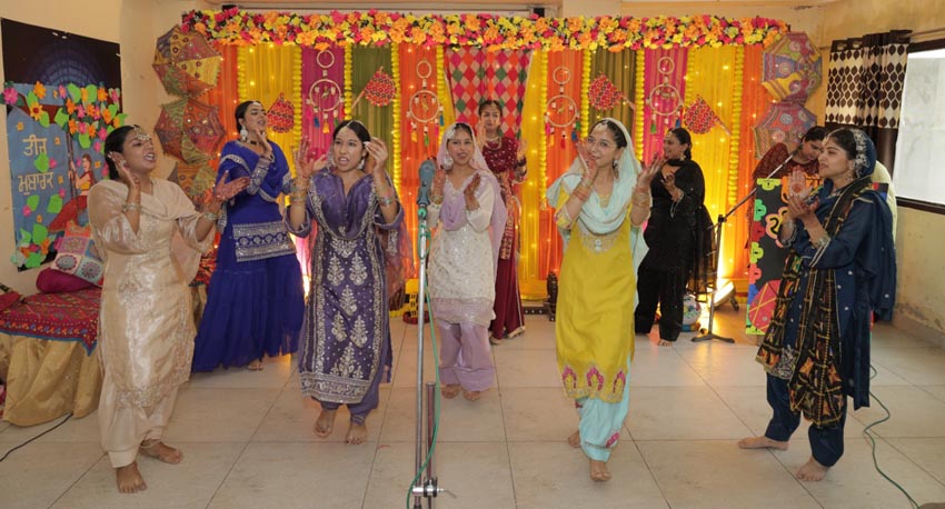 PCM S.D. College for Women