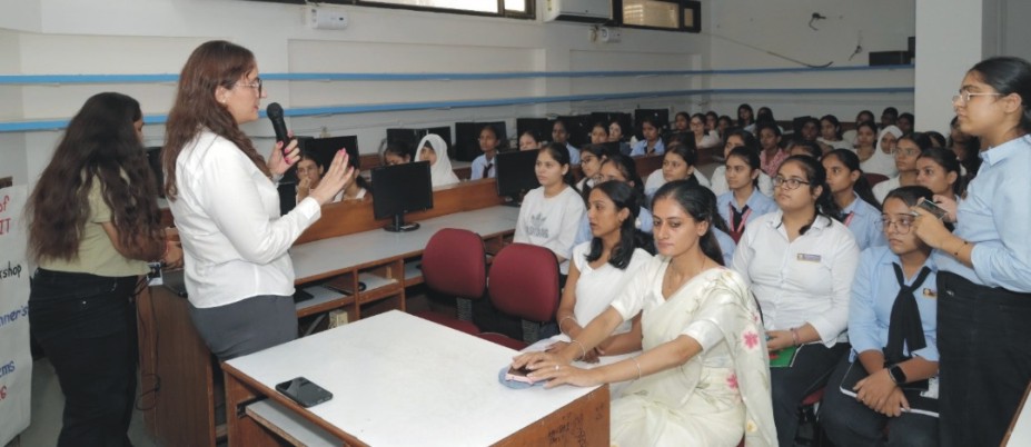 PCM S.D. College for Women